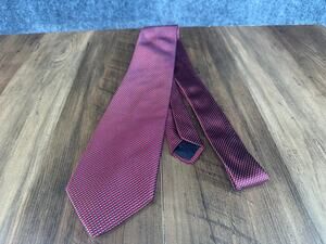 Brooks Brothers 346 Mens Pure Silk Tie Red Blue Geometric Made USA Preppy